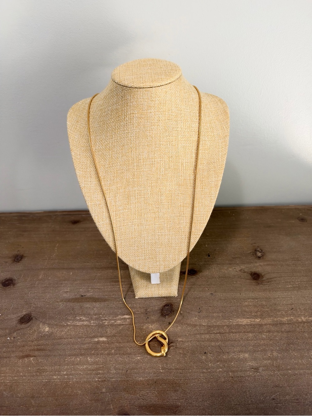 Vintage Monet Gold Tone Pretzel Knot Pendant Necklace